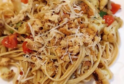 Linguini with Cauliflower, Anchovies, Olives, and Toasted Breadcrumbs